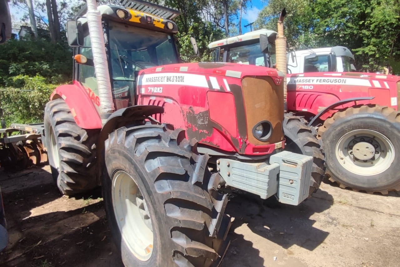 Massey Ferguson 7140 - 14/14 4