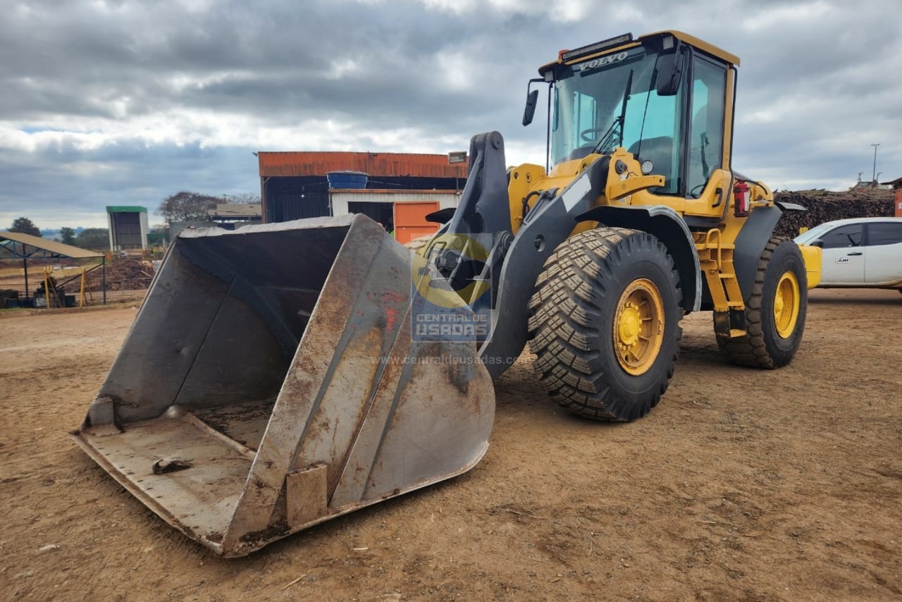 Volvo L90F - 13/13 3