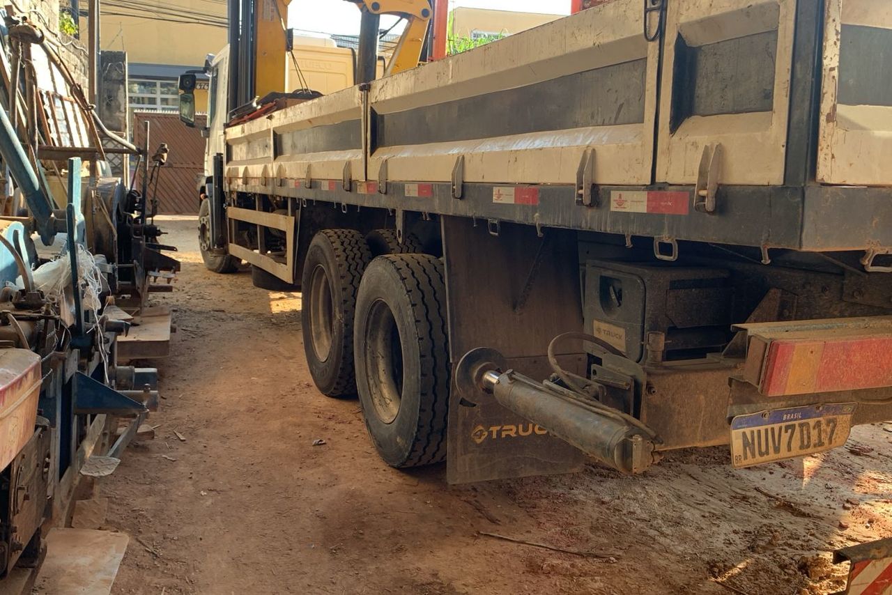 Iveco 240E25 - 10/10 3
