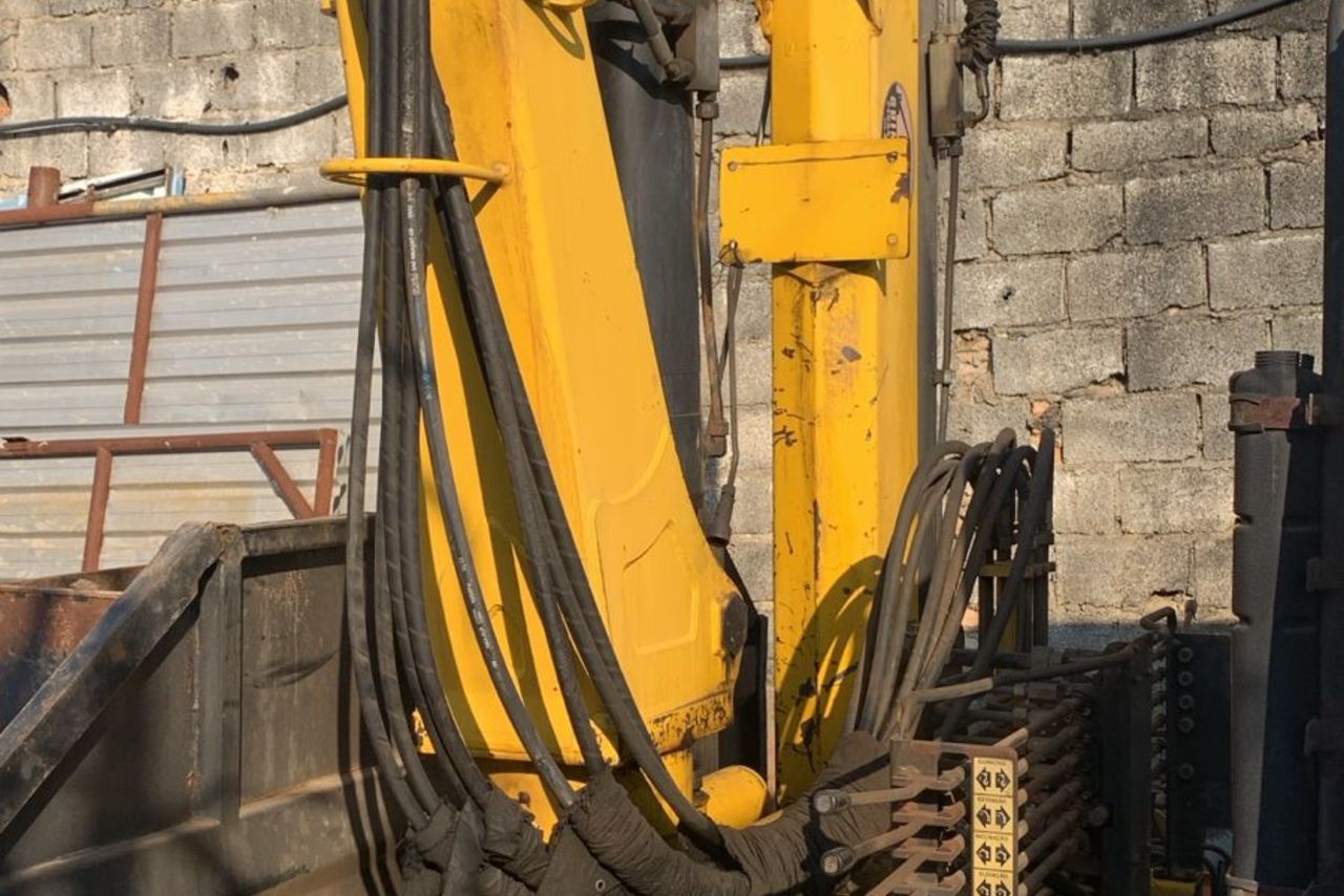 Iveco 240E25 - 10/10 6