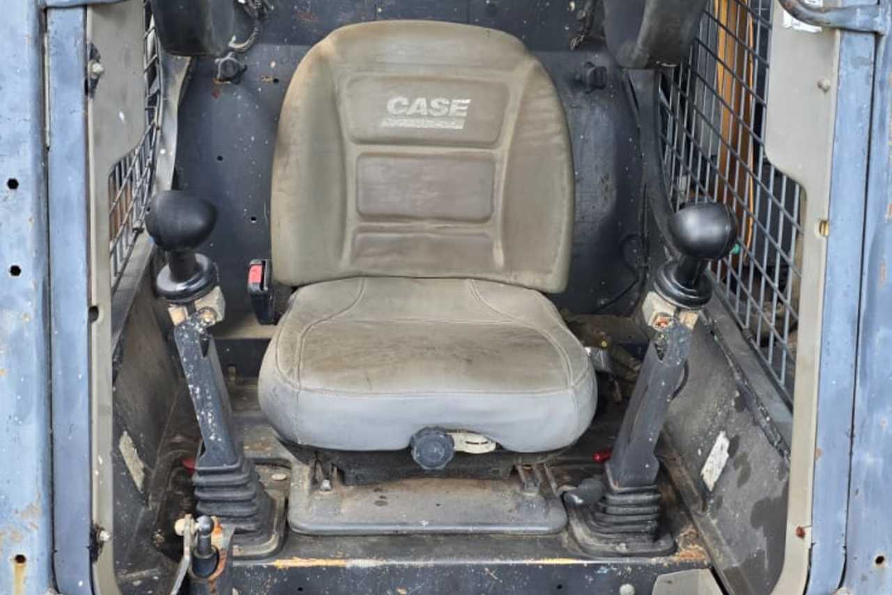 Case SV185 - 13/13 7