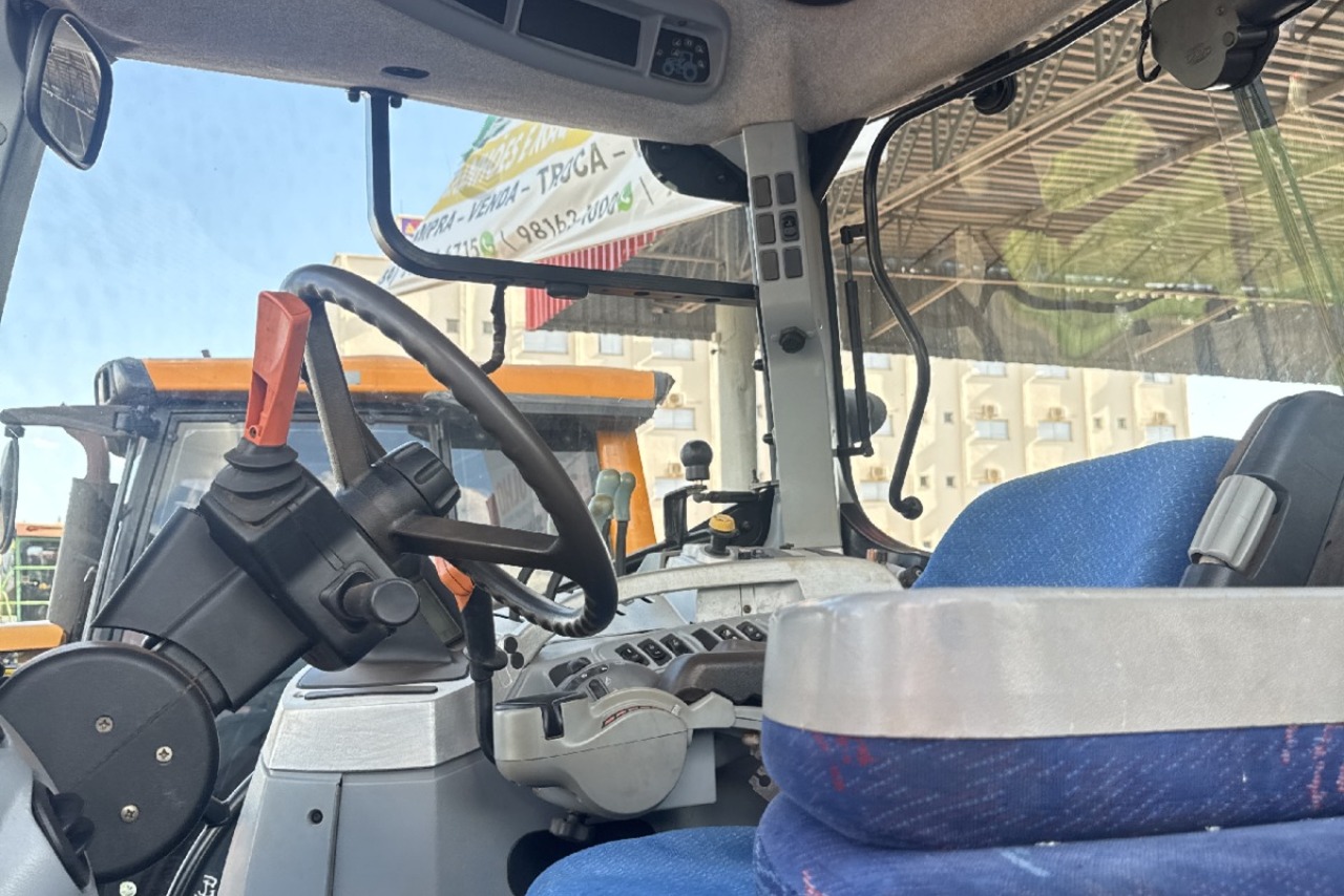 New Holland T7240 - 13/13 3