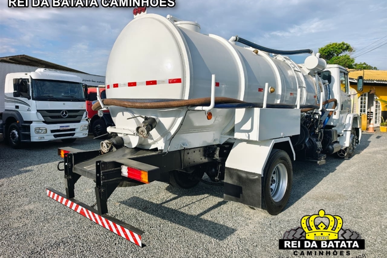 Mercedes Benz MB 1318 - 08/08 4