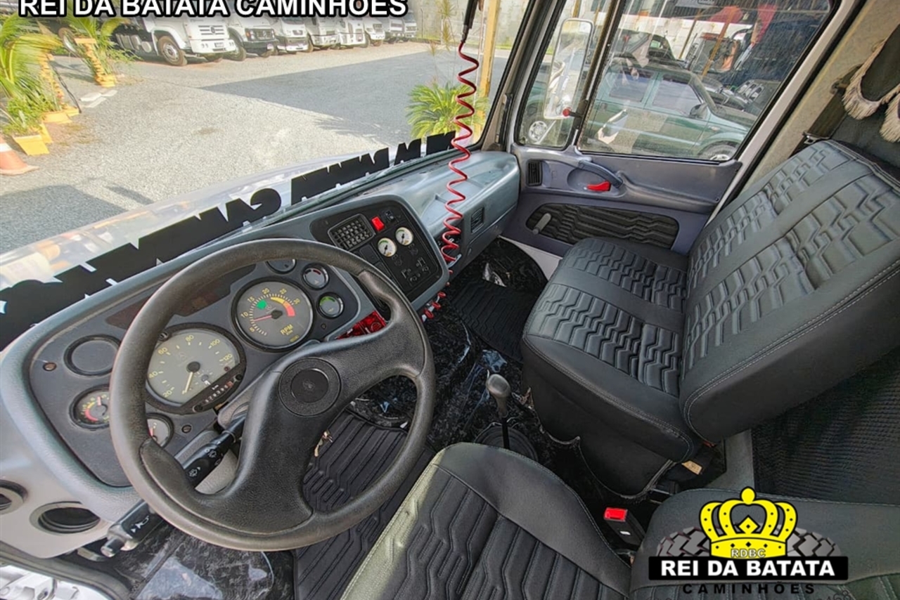Mercedes Benz MB 1318 - 08/08 12