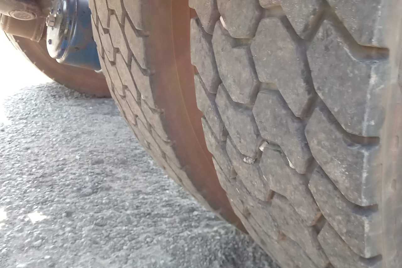 Volvo VM310 - 10/11 12