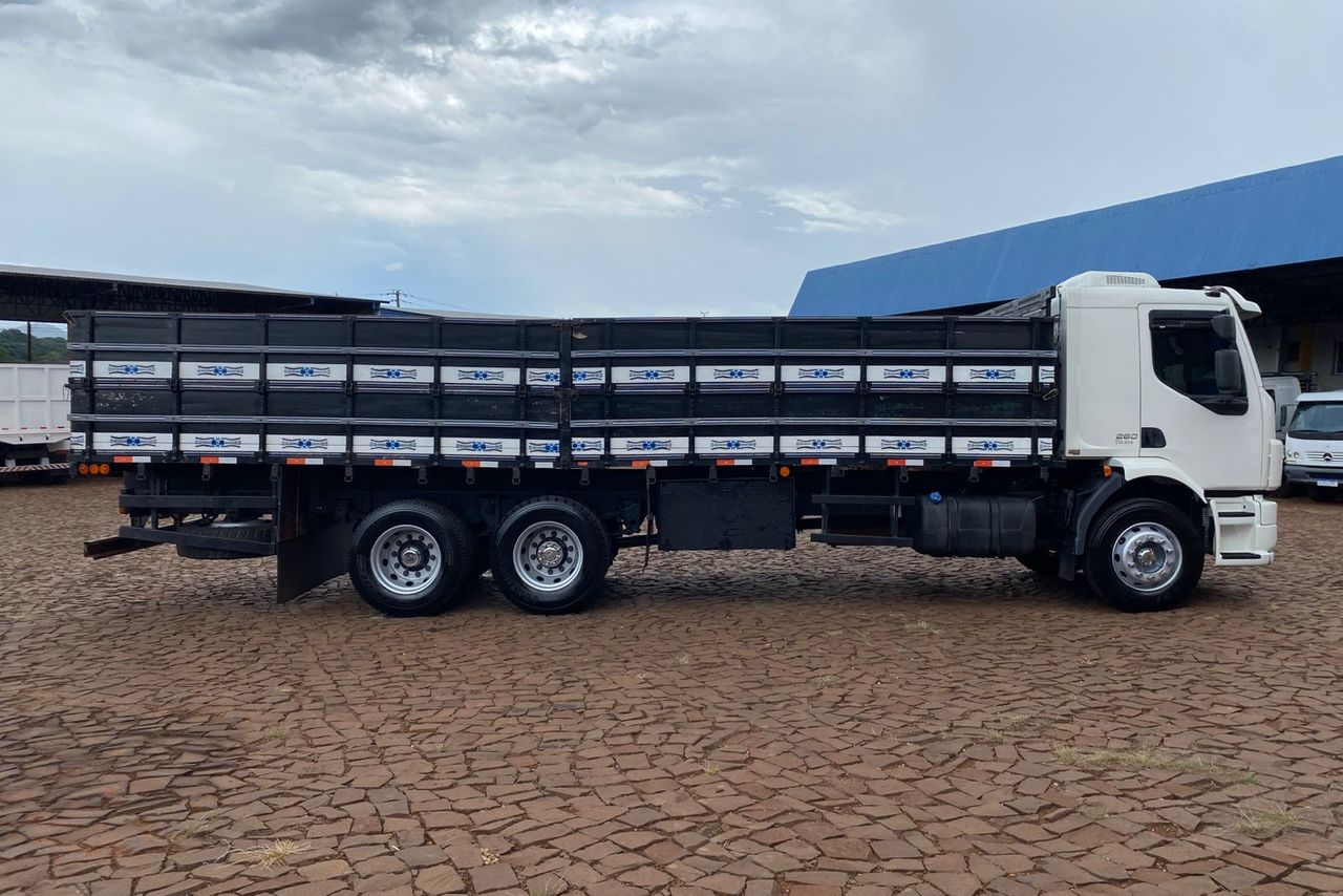 Volvo VM260 - 11/11 5