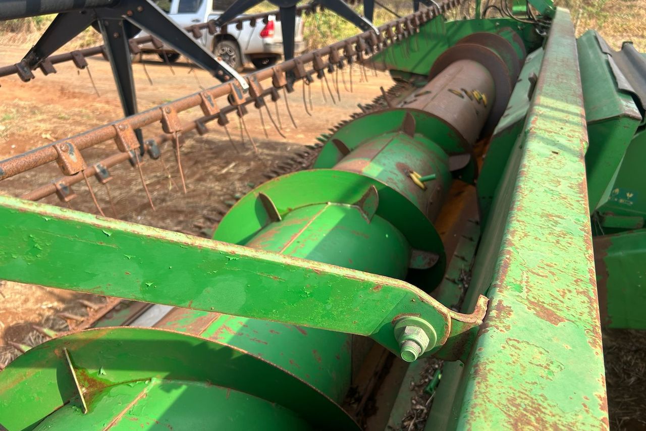 John Deere 1450 - 04/04 9