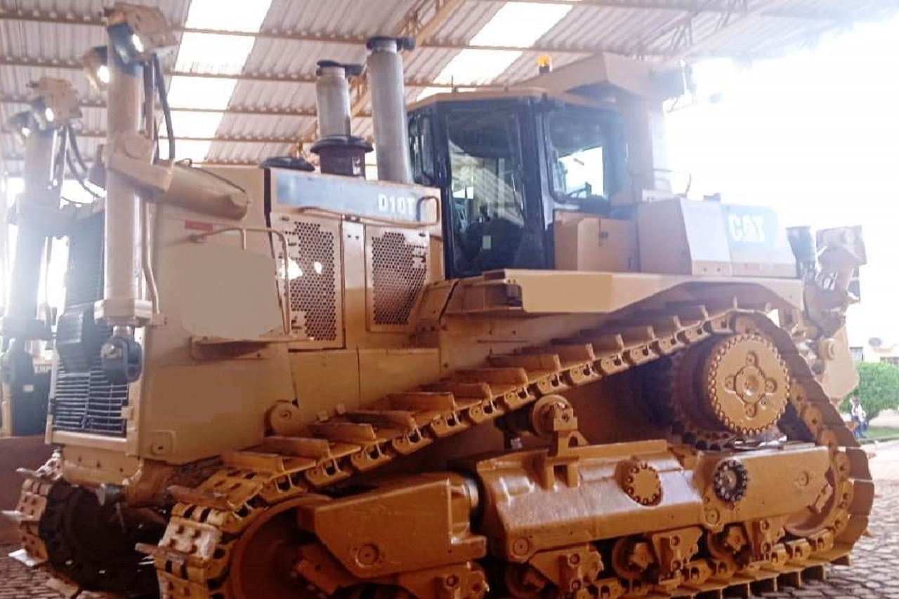 Caterpillar D10 - 08/08 4