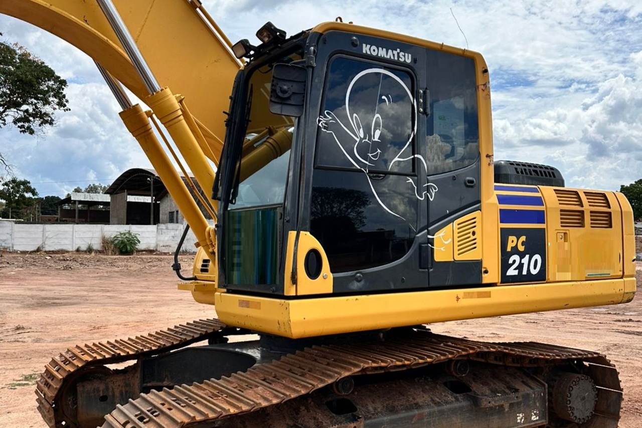 Komatsu PC210 - 21/21 14