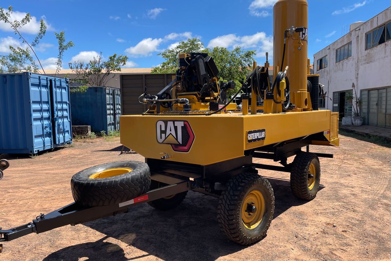 Caterpillar Carreta Comboio Melosa -  2