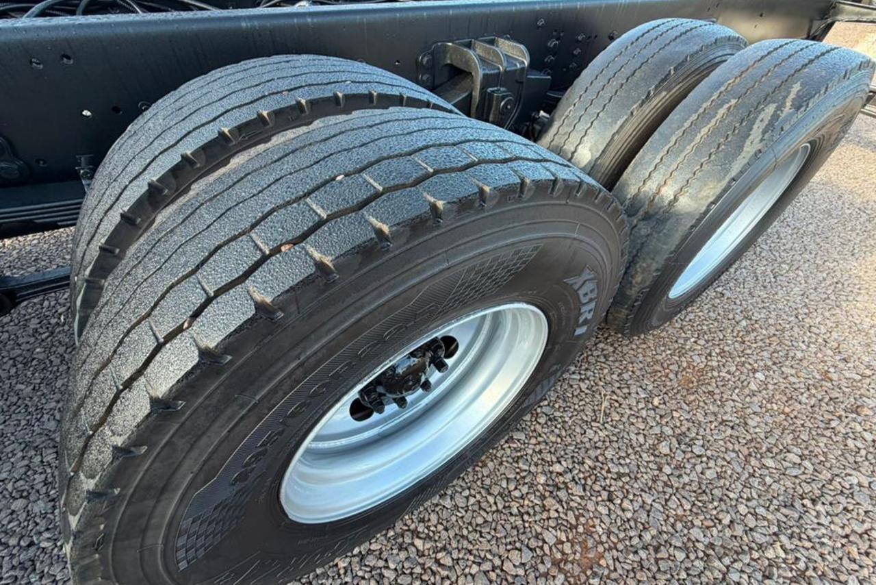 Ford Cargo2428 - 11/12 14
