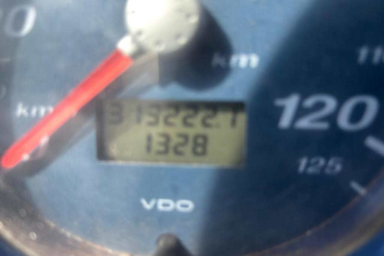 Volkswagen 24 220 - 11/11 11
