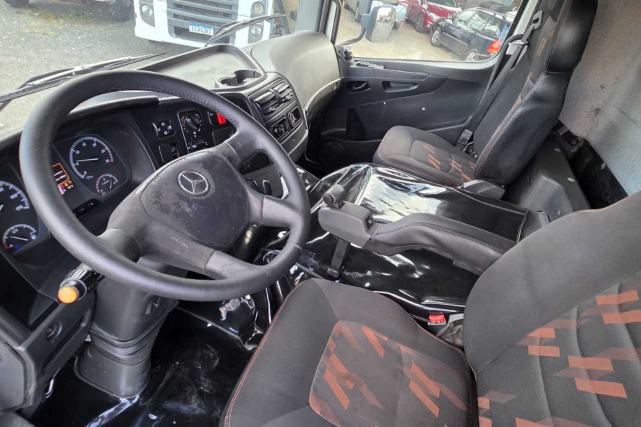 Mercedes Benz Atego 2430 - 17/18 18