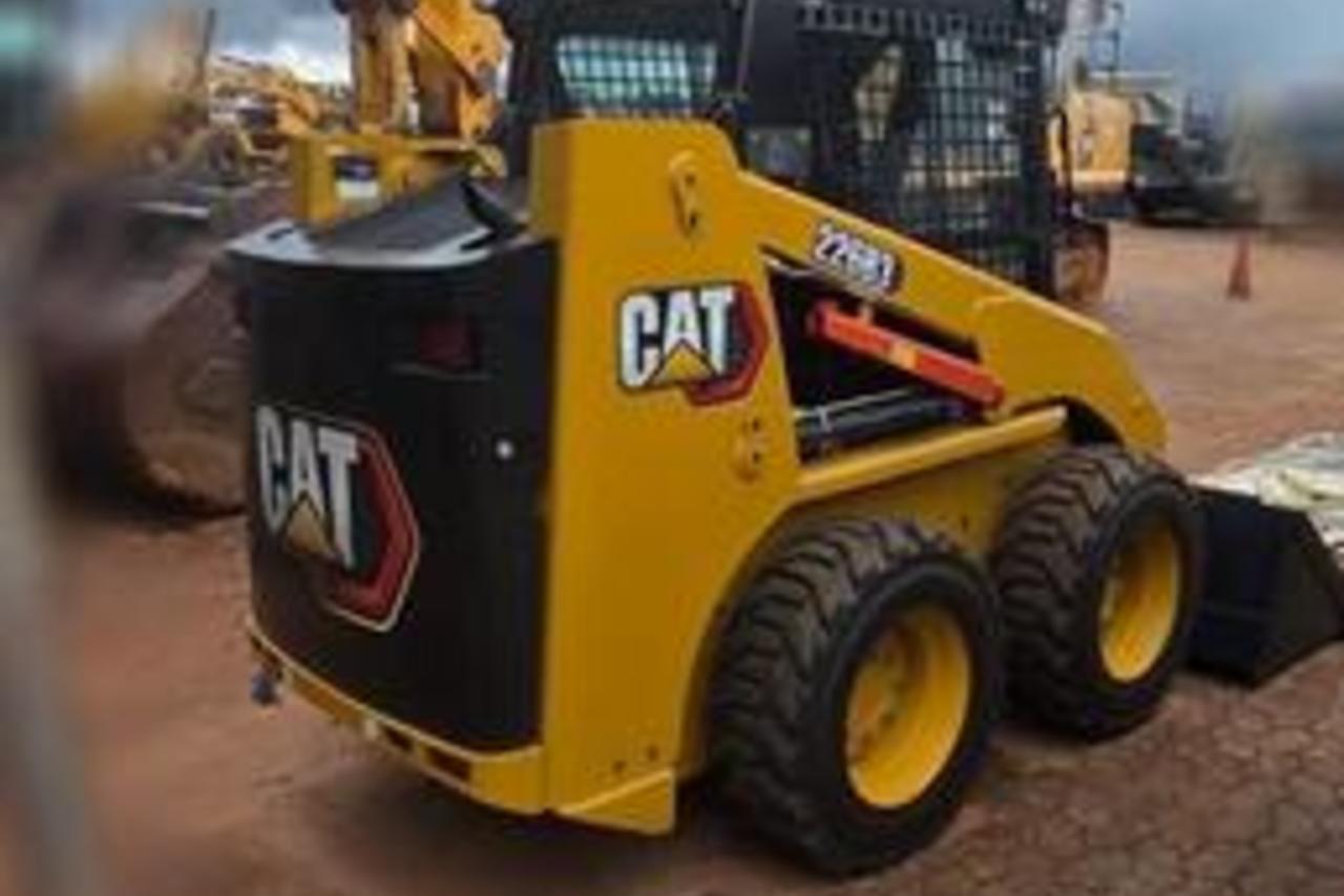Caterpillar 242B3 - 20/20 5