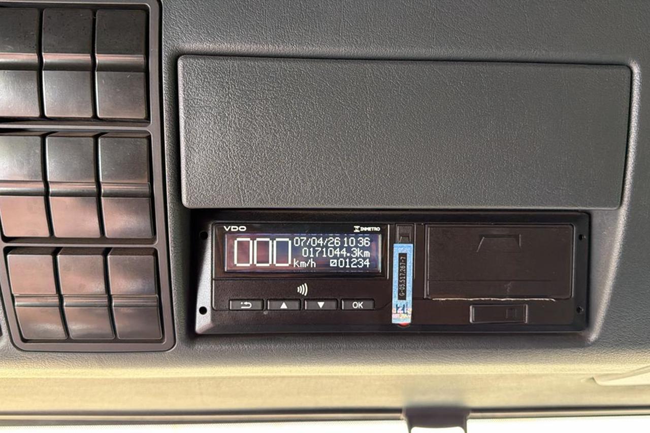 Volkswagen 28-480 6x2 Meteor - 24/25 5
