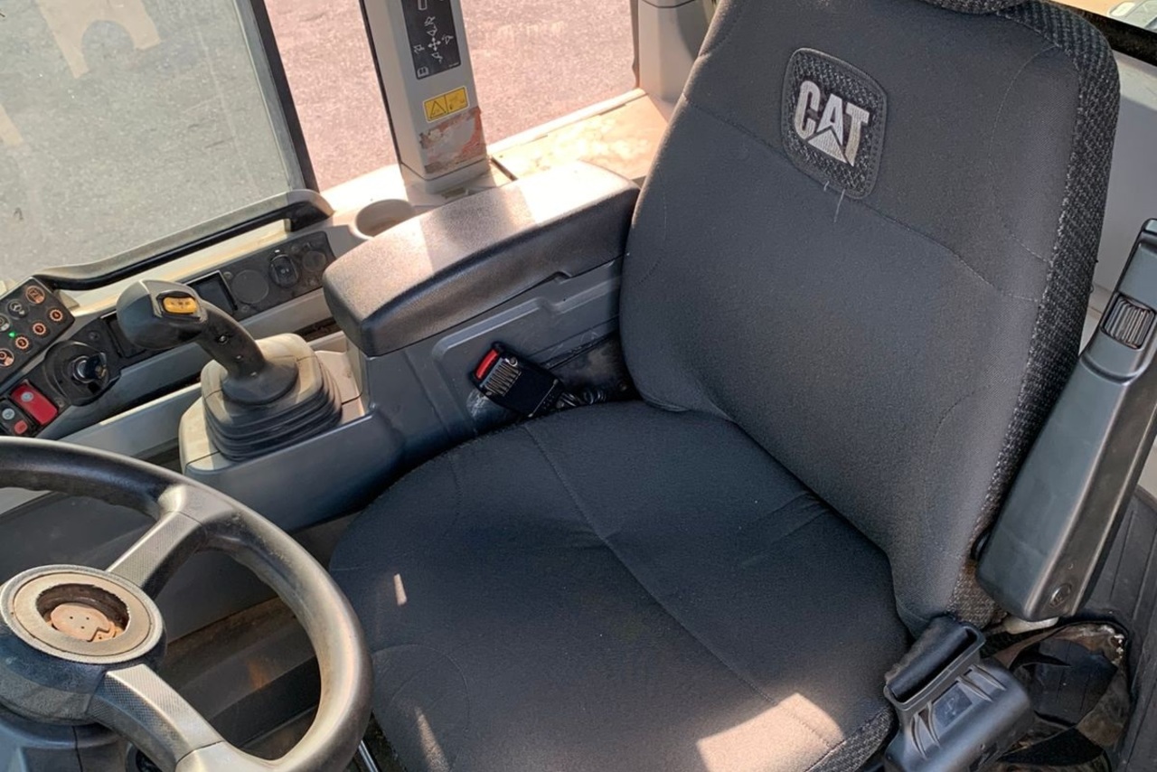 Caterpillar 924K - 15/15 10