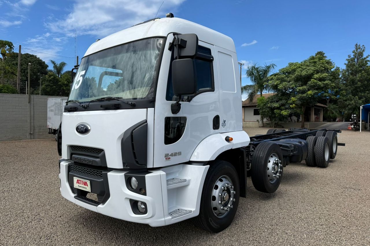 Ford Cargo2429 - 14/15 4