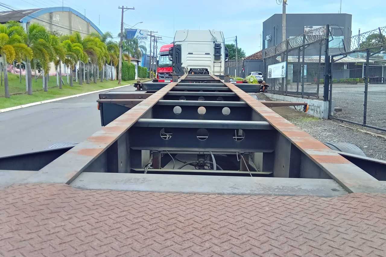 Randon Container - 10/10 15
