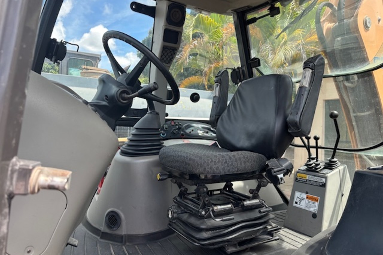 Case 580N - 20/20 4