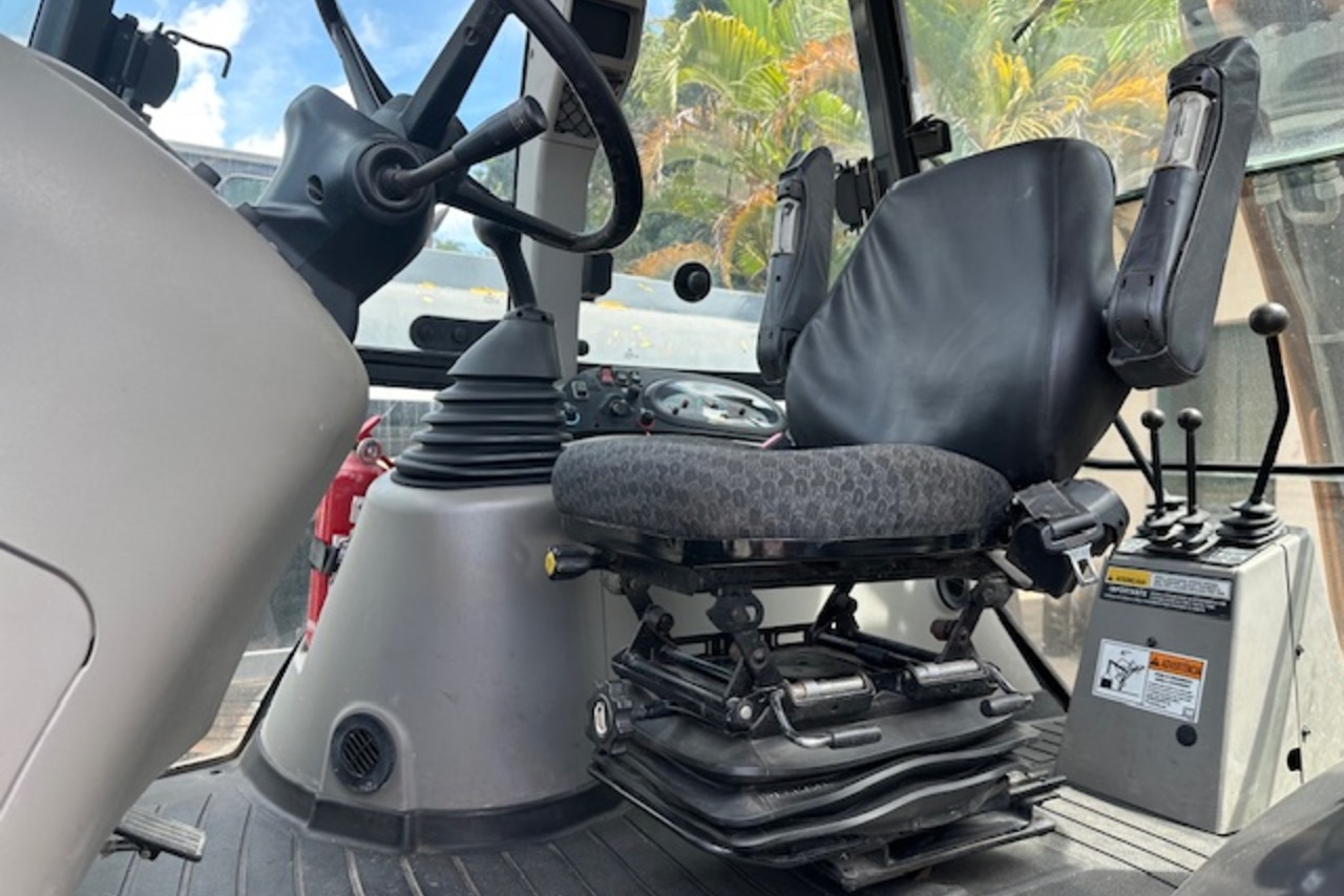 Case 580N - 20/20 8