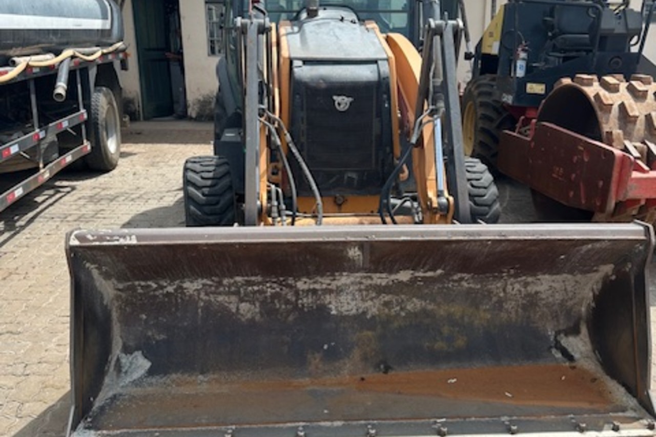 Case 580N - 20/20 9