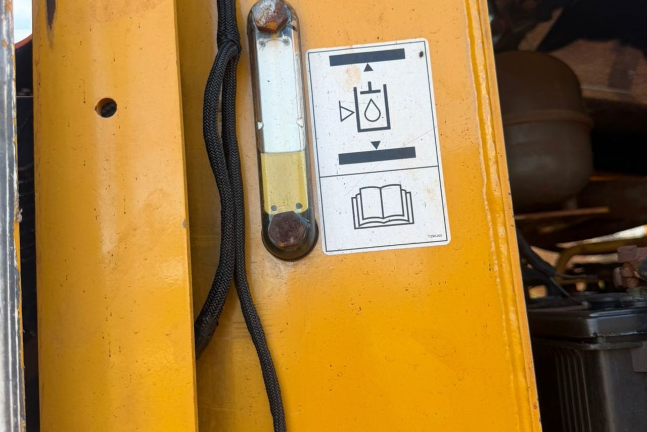 John Deere 672G - 16/16 6