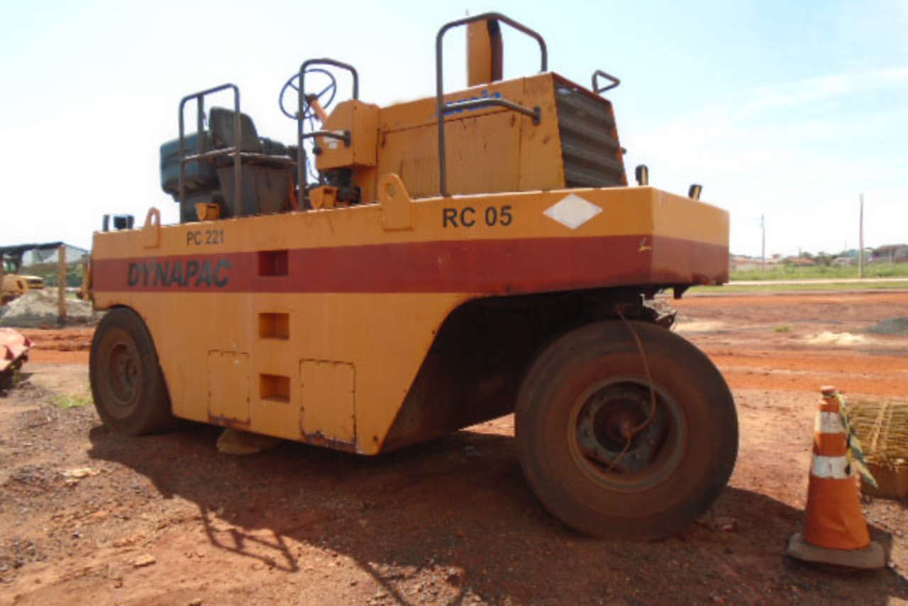 Dynapac CP221 - 08/08 9