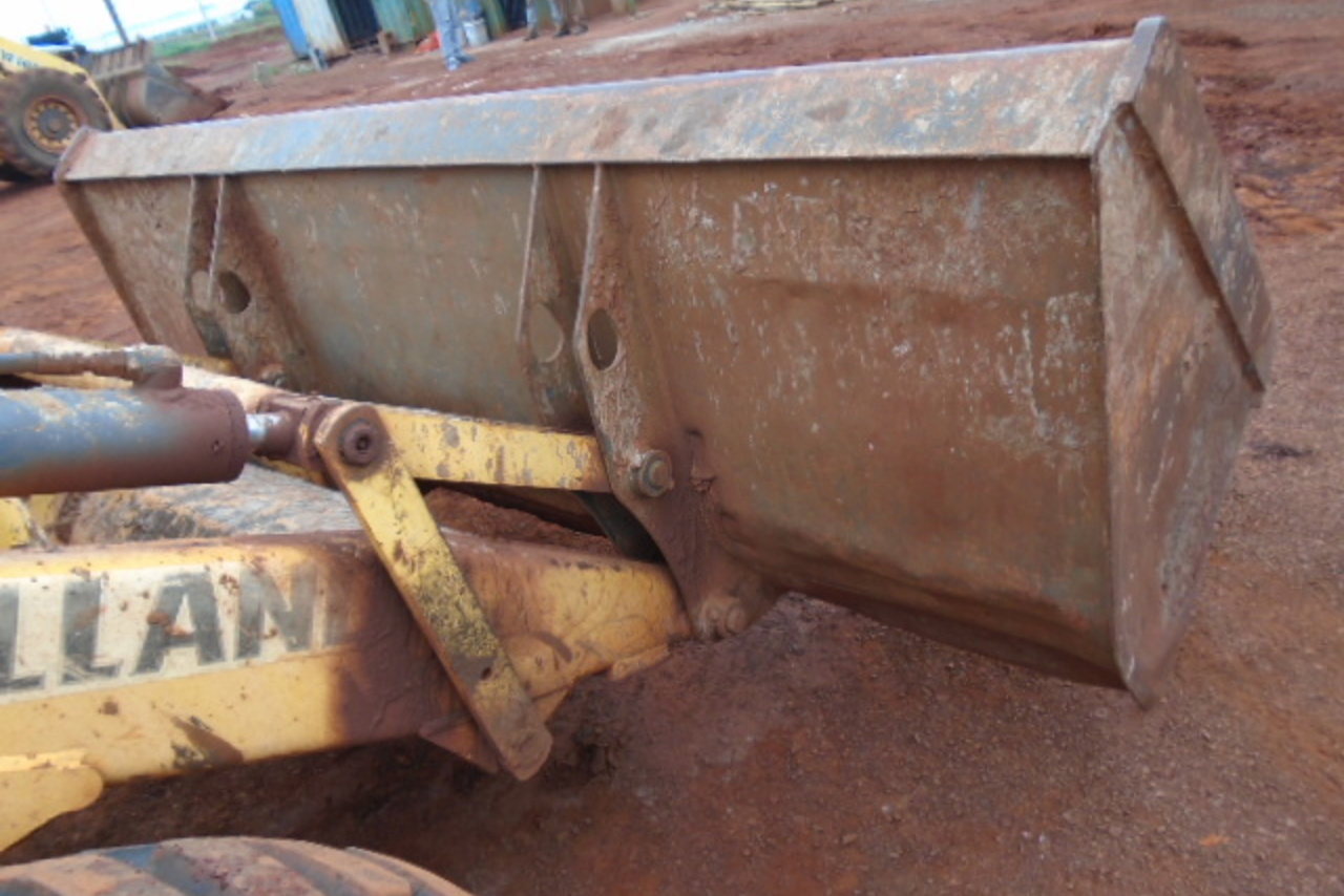 New Holland B90B - 11/11 14