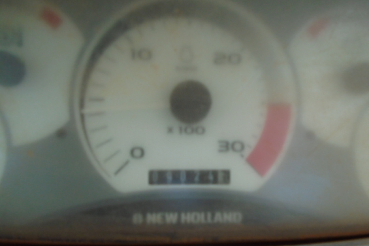 New Holland B90B - 11/11 19