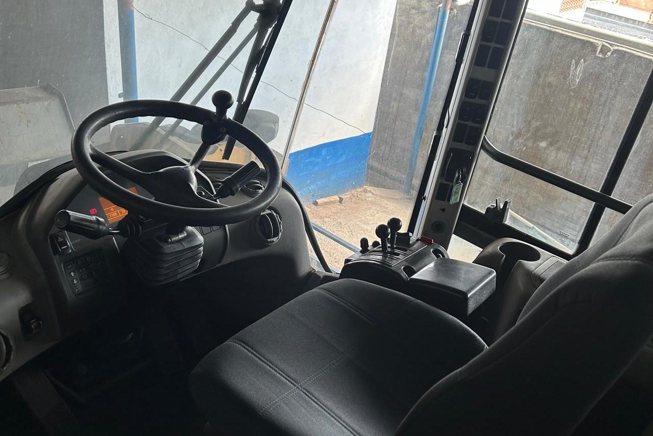 Volvo L90F - 15/15 8