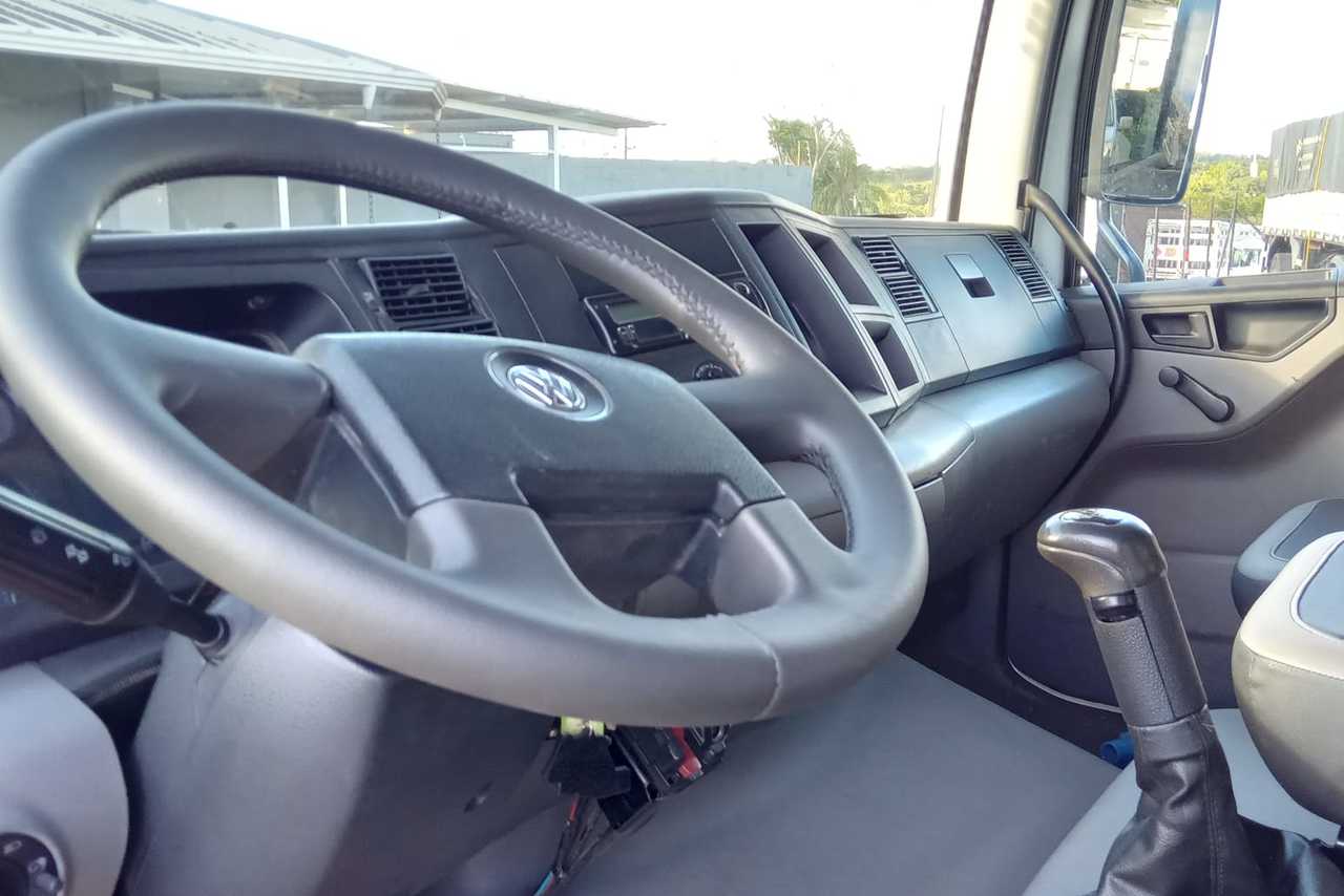 Volkswagen 17-190 E Constellation - 21/22 20