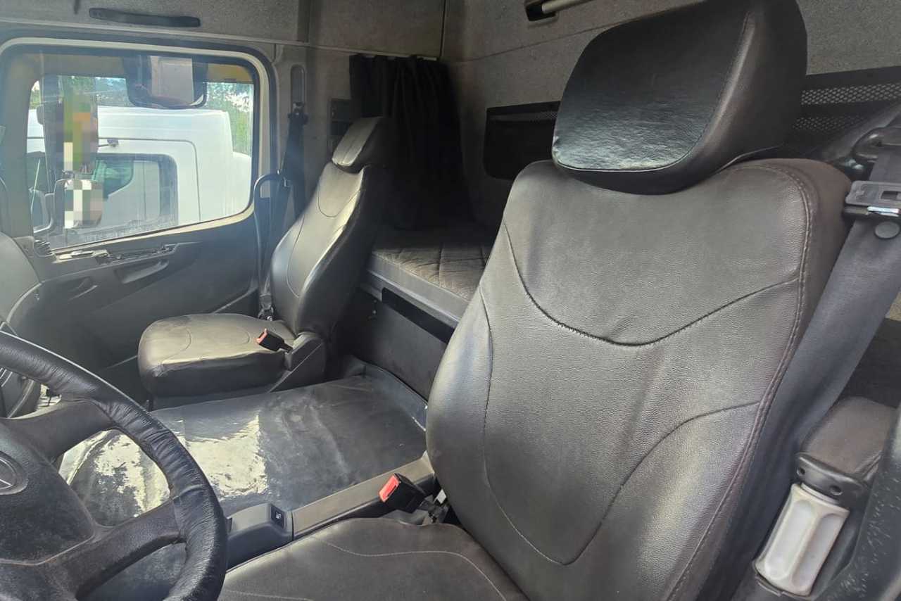 Mercedes Benz Axor 2644 - 15/15 4