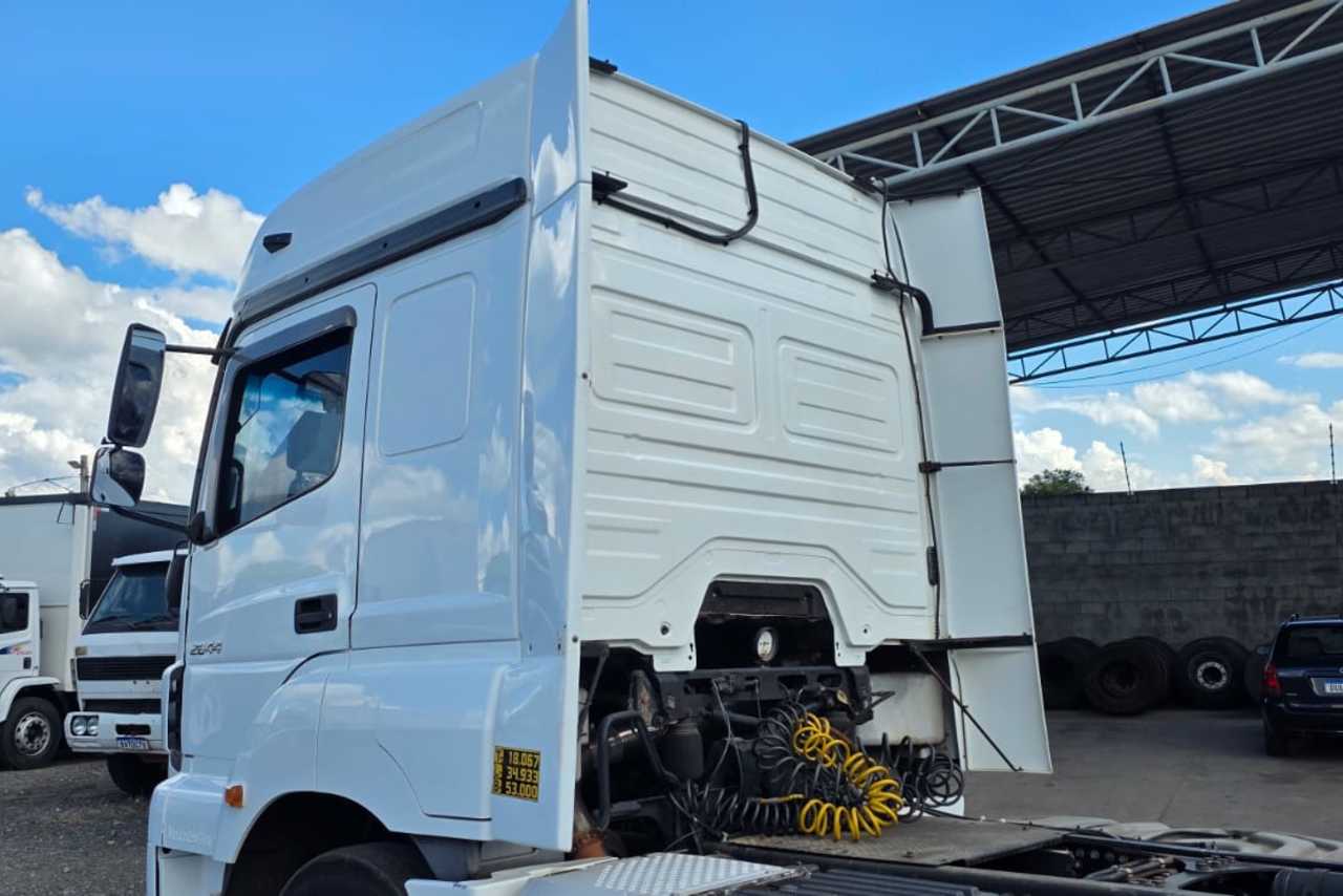Mercedes Benz Axor 2644 - 19/19 9
