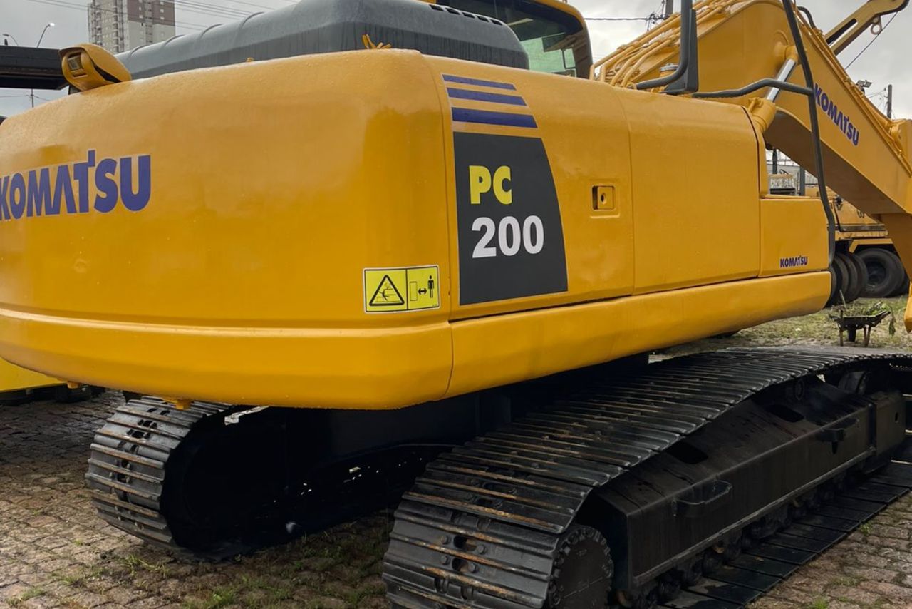 Komatsu PC200 - 10/10 7