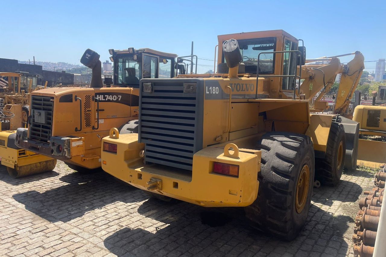Volvo L180 -  3