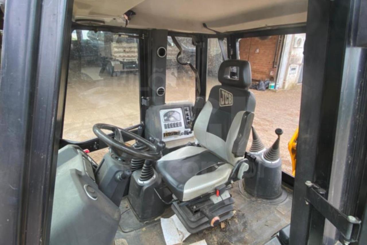 JCB 3CX -  3