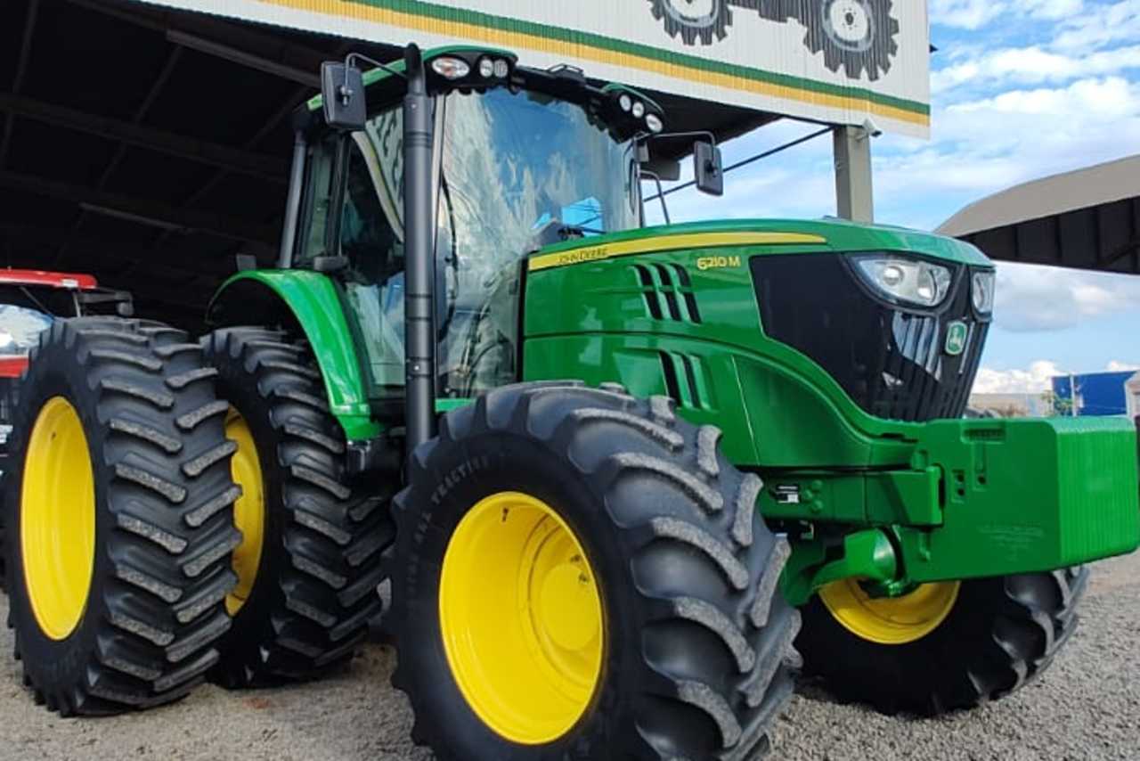 John Deere 6210 - 20/20 2