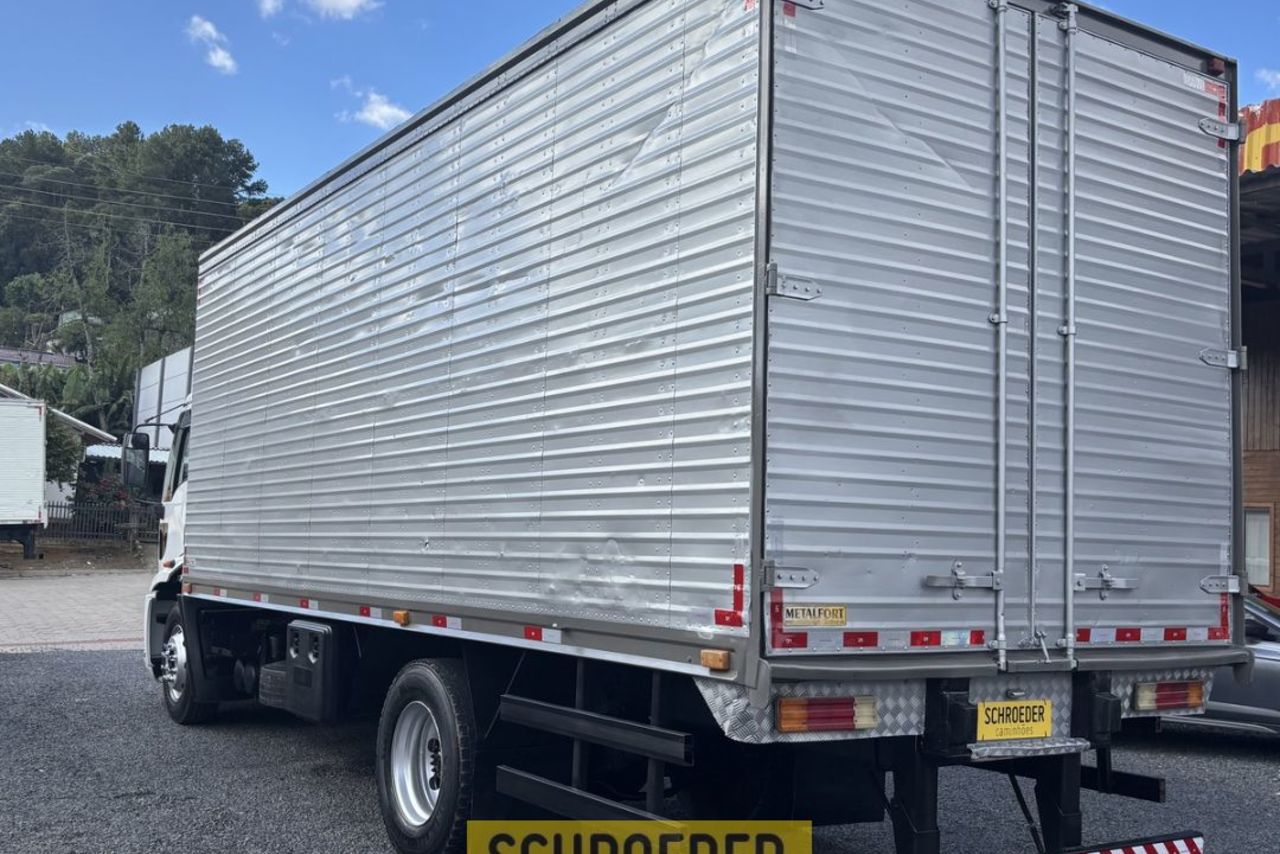 Ford Cargo1317 - 12 6