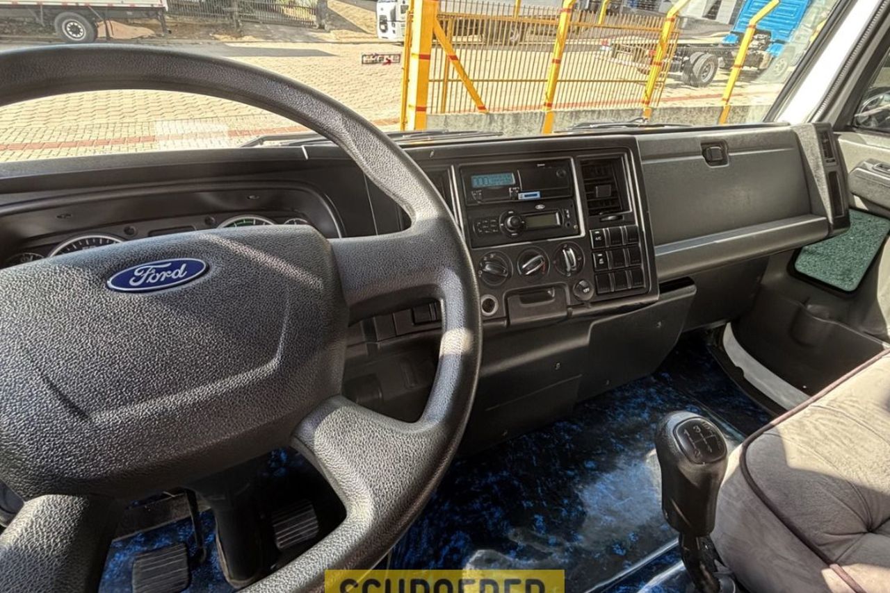 Ford Cargo1119 - 19 6