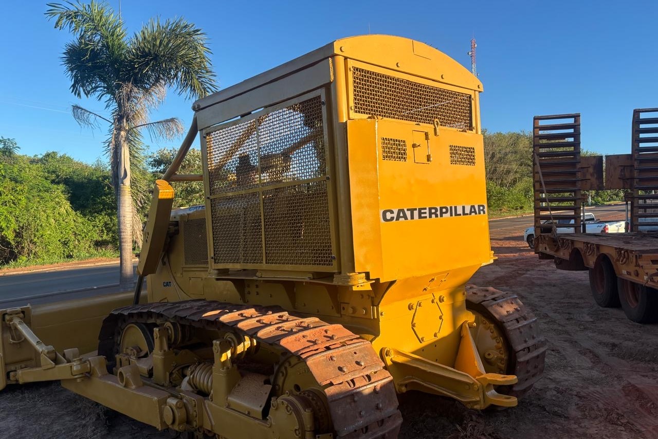 Caterpillar D6C - 77/77 2
