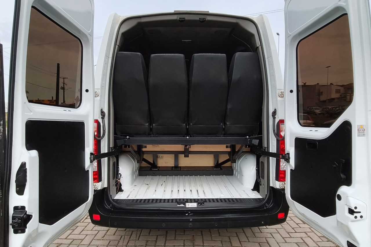 Renault Master Furgão - 23/24 7
