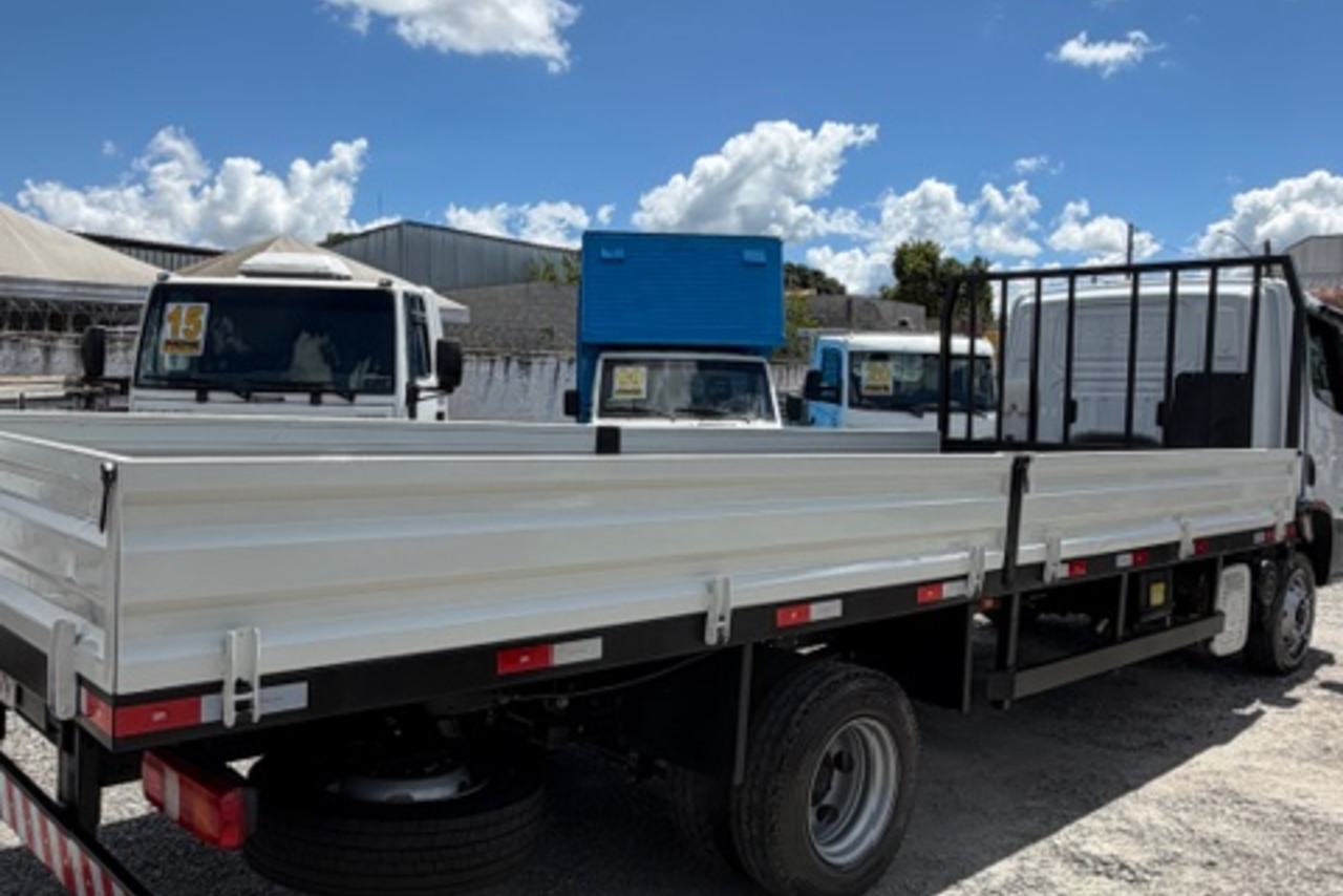 Mercedes Benz Accelo 815 - 21/22 9
