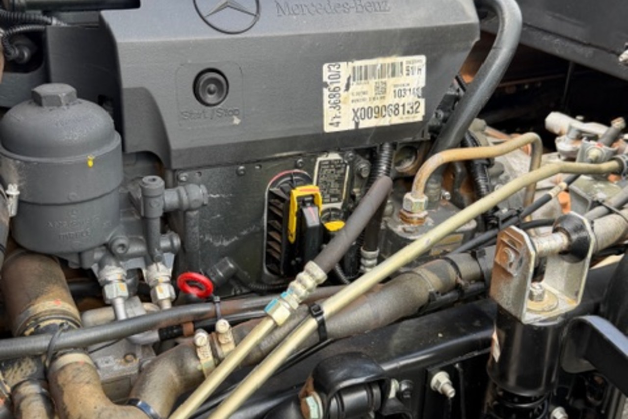 Mercedes Benz Accelo 815 - 21/22 16