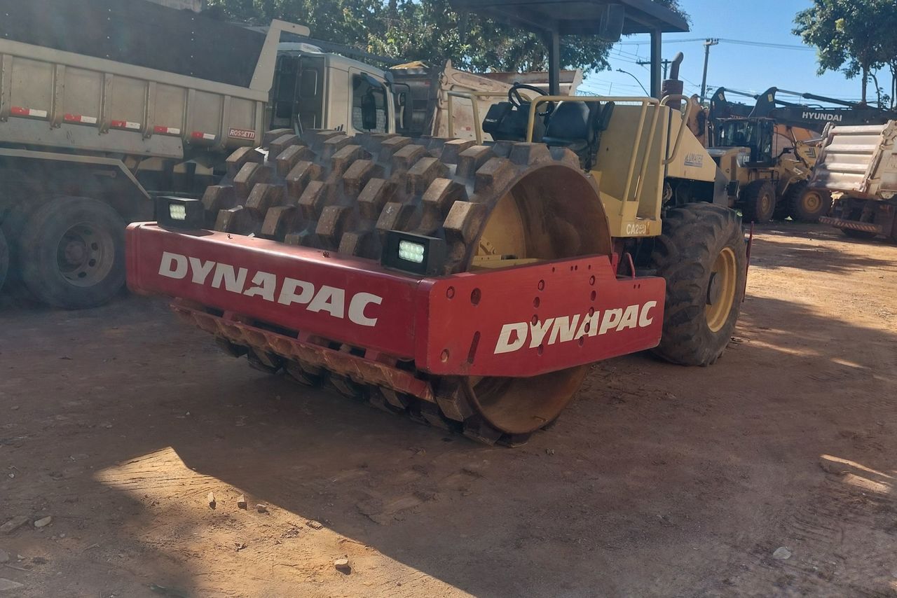 Dynapac Rolo CA 250 - 04/05 3