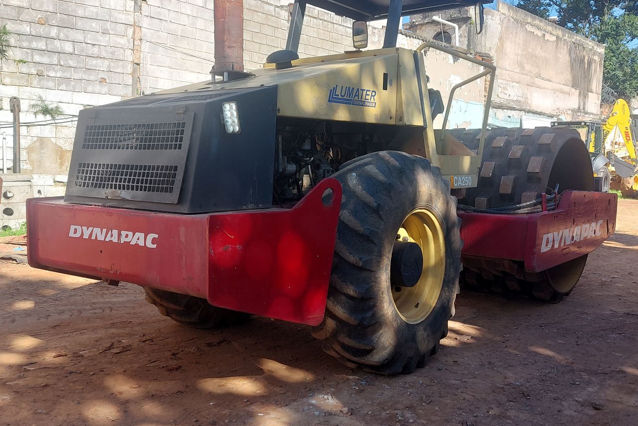 Dynapac Rolo CA 250 - 04/05 9
