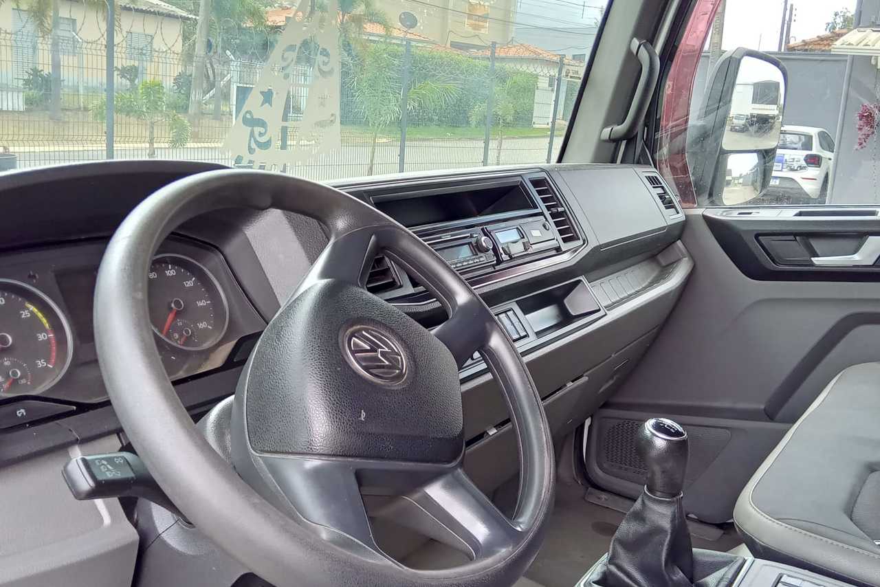 Volkswagen 11-180 Delivery  - 21/22 13