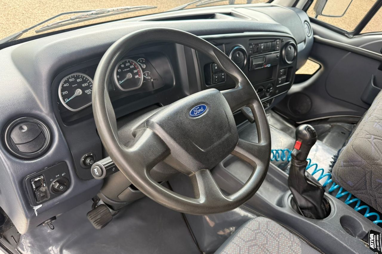 Ford Cargo2429 - 14/15 8