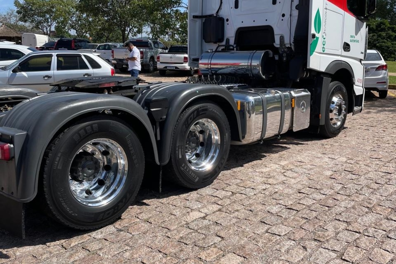 Mercedes Benz Actros 2651 - 21/22 5