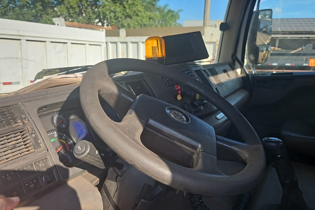 Volkswagen 26-280 Constellation 6x4 - 13/13 5