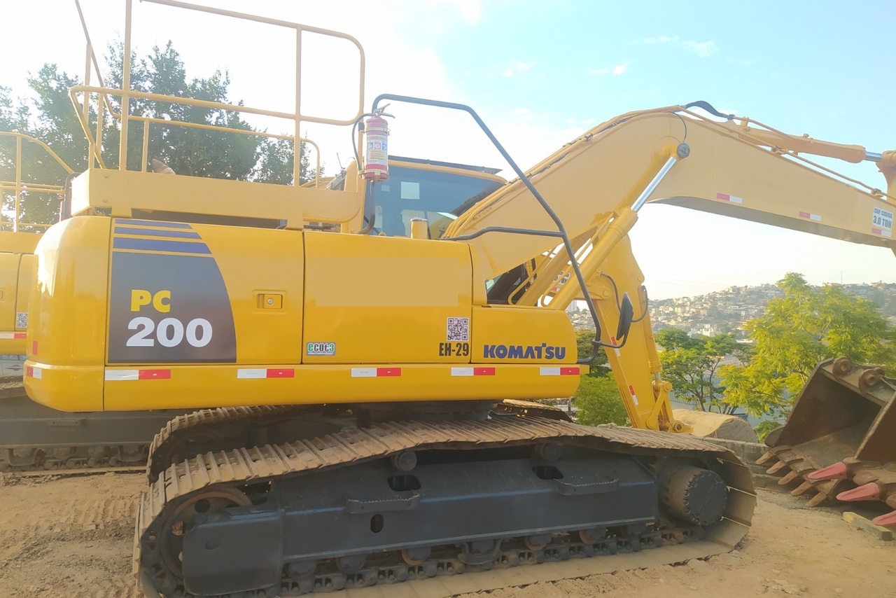 Komatsu PC200 - 18/18 5